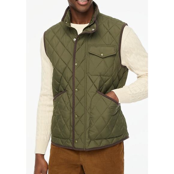 J. Crew Factory Quilted Vest Size M NWT - Picture 1 of 9